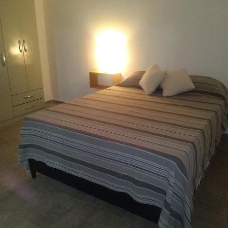 Departamento Amoblado Appartement Villa María Buitenkant foto